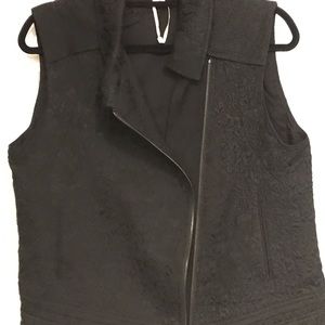 Elizabeth & James Willem Black Jacquard Vest  Sz 8